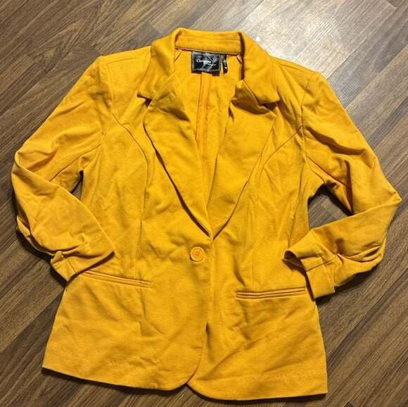 Christian Siriano Jackets & Blazers - Christian Siriano New York Mustard Yellow Knit Blazer Jacket